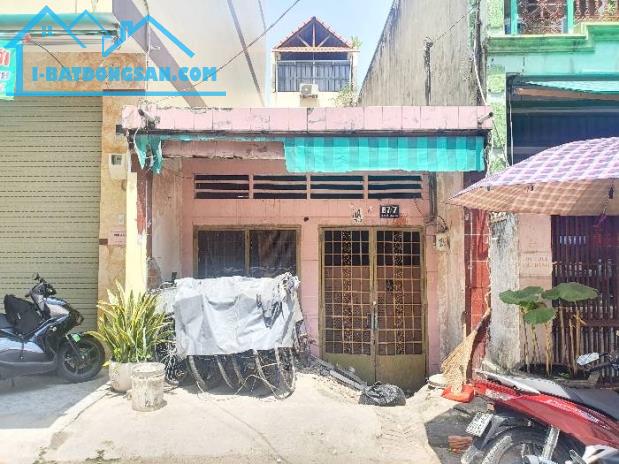 BÁN NHÀ GẦN NGAY ĐƯỜNG NHỰA 8M – KHU PHÂN LÔ BÀN CỜ, NGAY CHUNG CƯ QUÂN KHU 7, P. TRUNG