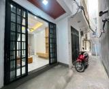 NHÀ ĐẸP TẠI THỊNH HÀO- ĐỐNG ĐA-NHÀ MỚI KHÁCH CHỈ VIỆC XÁCH VALI VỀ Ở DT 23M 5T HƠN 5TỶ