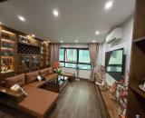 Bán tòa nhà 8 tầng TM phố Cầu Giấy, khu VIP gần phố, ô tô vào nhà, KD VP chỉ 25 tỷ