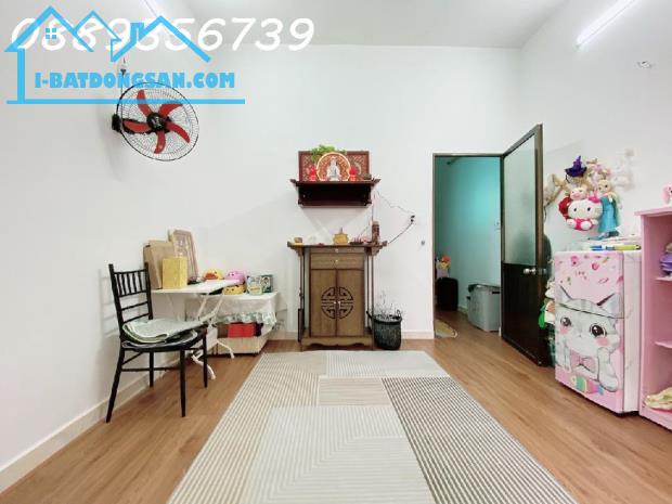 NHÀ ĐẸP MỚI XÂY – NGAY VẠN HẠNH MALL – QUẬN 10 – 3PN – SỔ RIÊNG – GIÁ TỐT - 4