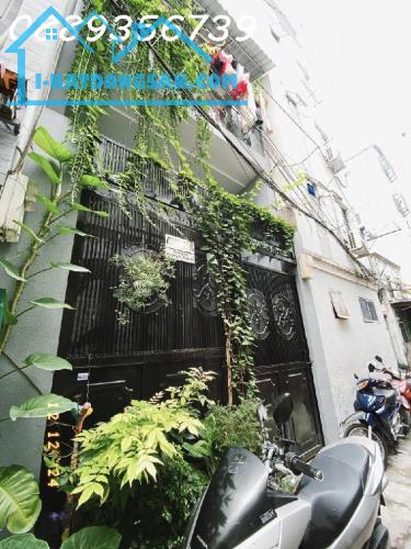 NHÀ ĐẸP MỚI XÂY – NGAY VẠN HẠNH MALL – QUẬN 10 – 3PN – SỔ RIÊNG – GIÁ TỐT - 2