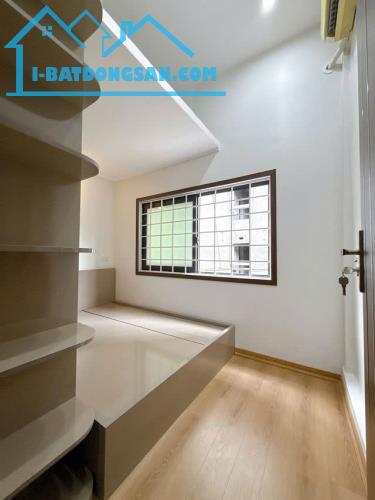 Bán căn hộ tập thể tầng 3, Trần Cung, 60m2, 3 ngủ, căn góc, ô tô vào được, 3 tỷ 100 - 1