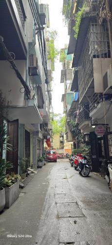 Bán Nhà Thọ Lão 22M x 4T Giá 5,5 Tỷ. Ngõ thông,15m ô tô tránh, dân xây