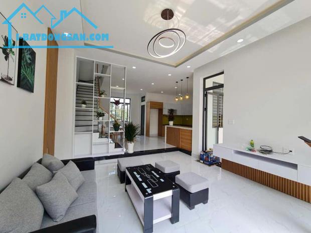 BIỆT THỰ MINI NGHỈ DƯỠNG 8m5x14 SỔ HỒNG THỔ CƯ CỰC ĐẸP SÁT BIÊN HOÀ - 1