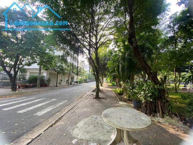 Bán nhà đường số 1B, Bình Tân khu Ao Sen Tên Lửa, 5x20m, hầm, ngay công viên - 3