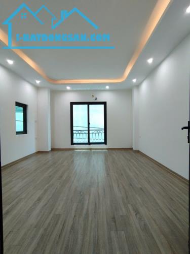 Cần Bán Gấp Căn Nhà Mới Xây Ở Văn Quán,Cách Vài Mét Ra Đường Ô Tô.Giá 6.8Tỷ CóTL - 2