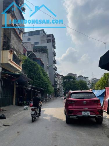 bán đất NGUYỄN ĐỨC CẢNH-ĐỀN LỪ, ngõ thông ô tô tránh, đi lại, dừng đỗ, 169m, mặt tiền
