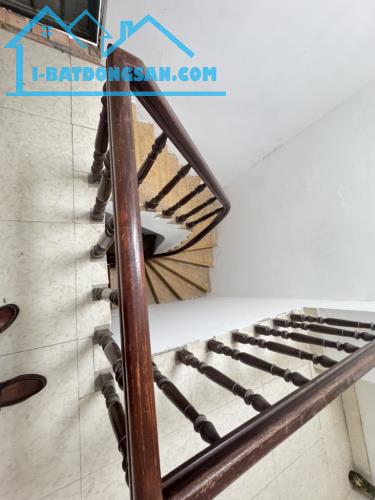Bán Nhà An Dương 5 Tầng Dân Xây Đẹp 20m oto 35m2 Mt 5m,sổ đỏ chỉ 5,5 tỷ - 1
