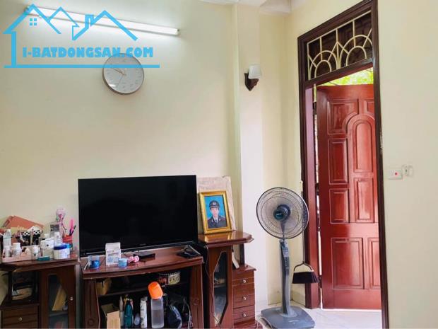 Bán nhà Tân Mai, 35m2, ô tô đỗ cửa, 7.3 tỷ - 1
