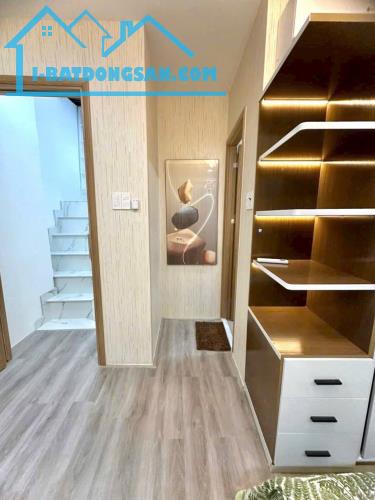 GIÁ NHỈNH 4 TỶ  - 3 TẦNG - LÊ VĂN SỸ - 3