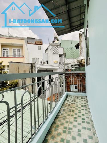 Chính chủ bán nhà 2 mặt hẻm Âu Cơ, Tân Phú, đối diện là Tân Bình - 2