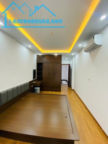 Bán nhà phố Trạm Long Biên Dt 32m 5 Tầng Giá 8.05 tỷ - 3