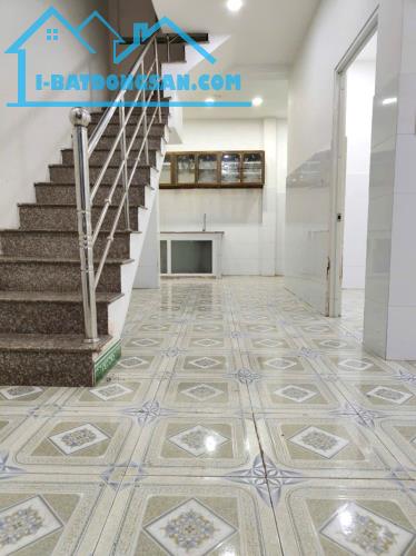 Hot! Nhà đẹp Trường Thọ, Thủ Đức – 2PN – SHR – cách hẻm xe hơi 1 căn – chỉ 3.45 tỷ - 1