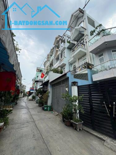 Cần tiền BÁN GẤP nhà 3Lầu đúc, ngay trung tâm Khu Lê Văn Quới, Q. Bình Tân