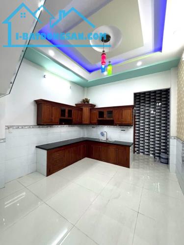 Cần tiền BÁN GẤP nhà 3Lầu đúc, ngay trung tâm Khu Lê Văn Quới, Q. Bình Tân - 5