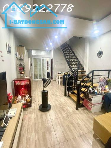 [#QUẬN_3]— ĐẸP TRẦN QUANG DIỆU  VÀO Ở NGAY - HẺM 3M - 1 ĐỜI CHỦ - 2 TẦNG ĐÚC - 3 PHÒNG - 1
