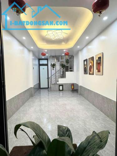 CCMN NGÕ CHỢ KHÂM THIÊN - DT 50TR/TH FULL NỘI THẤT DT 40m2 5 tầng mt 3.5m Giá 10.7 tỷ - 2