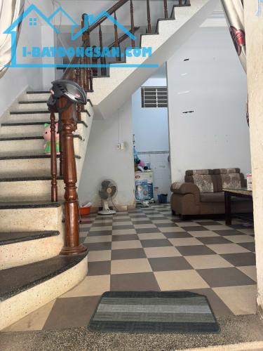 ♪ Nhà kiệt gần đường Bắc Đẩu, 31m2 2 tầng, sạch sẽ, 2.05 tỷ