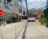 Bán nhà phố Quận 7 diện tích 55m2 giá nhỉnh hơn 5 tỷ quay đầu