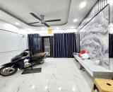 Nhất vị trí, nhì nhà đẹp, Hộ khẩu HBT, 4 tầng 3 ngủ giá 5,85 tỷ, nhà 2 thoáng, full nội th
