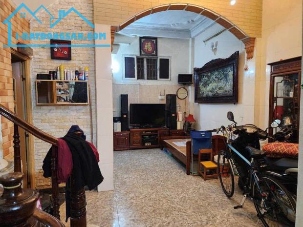 THỤY KHUÊ - NHÀ ĐẸP Ở LUÔN - THOÁNG MÁT - CHỦ TẶNG LẠI NỘI THẤT - 60M² NHỈNH 10 TỈ