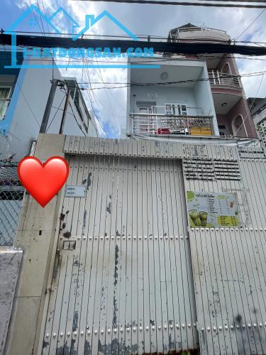((Hot) cách MT Tôn Đản p15 Q4 70m 8 tỷ (đang cho thuê)