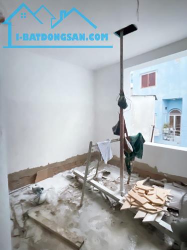 BÁN NHÀ HẺM PHẠM VĂN CHÍ QUẬN 6 - 110M2 - 3