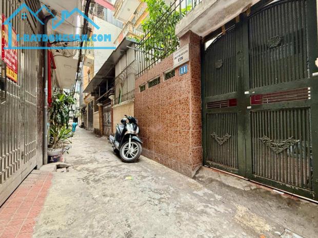 PHỐ NGUYỄN NGỌC VŨ - NGÕ THÔNG -DT 59m2 4 tầng mặt tiền 4m Giá 11.95 tỷ - 3