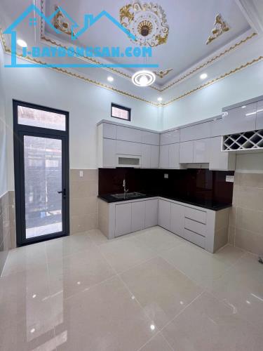 BÁN NHÀ HẺM XE HƠI 5m - 60.4m2 (4 x 15), 3 TẦNG, 4PN, LÒ LU, TRƯỜNG THẠNH, QUẬN 9 - 2