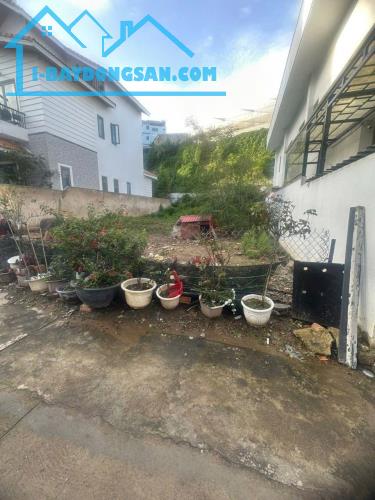 Chỉ 6.1 TỶ Cho Lô Đất 206m² ngay trung tâm Làng Hoa Vạn Thành, Đà Lạt - 1