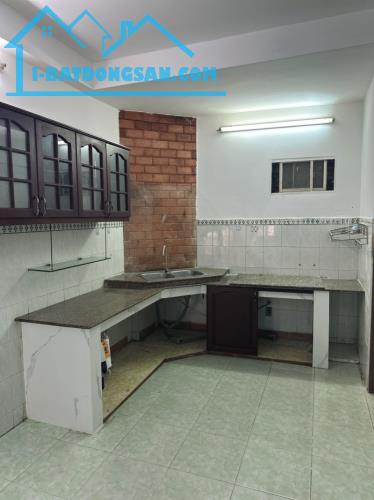 Bán nhà DT 88m2, Hẻm xe tải 6m Đường Lê Thúc Hoạch, Q. Tân Phú - 2