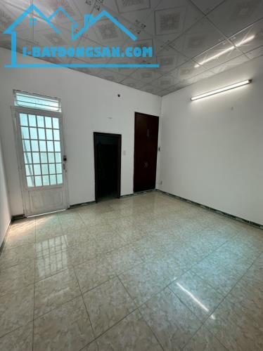 Bán nhà DT 88m2, Hẻm xe tải 6m Đường Lê Thúc Hoạch, Q. Tân Phú - 3