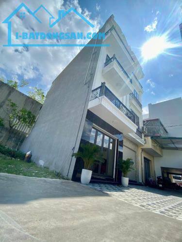 Nhà mới 100% ngay ĐHSP thể dục,thể thao (49m2-4tầng) Về ở ngay. Chỉ 3.250 tỉ Siêu đẹp,rẻ