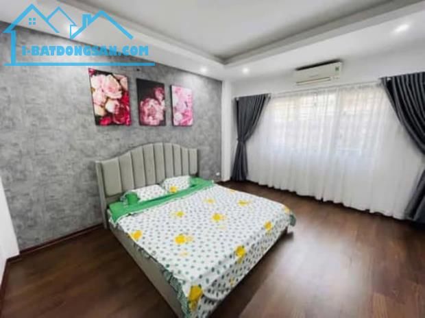 Nhà Đẹp Gần Đường Lĩnh Nam, Hoàng Mai 30m, 5 tầng, mt 4.6m, giá 5.8 tỷ. - 3