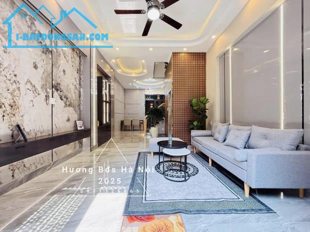 Bán nhà Đình Thôn - Mỹ Đình - 68m2 - ngõ thông - 20m ra mặt phố.12,5tỷ