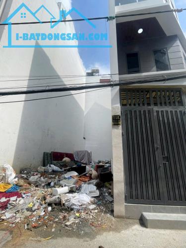 Bán gấp lô đất HXH 496 Dương Quảng Hàm, P.6, Gò Vấp 6,65 tỷ - 2