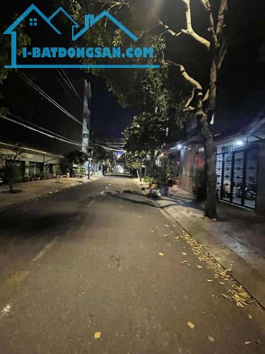 Bán gấp nhà đẹp ở ngay mặt tiền kinh doanh Ưu Long, xe hơi ngủ nhà, 88m2, SHR, nhỉnh 13 tỷ
