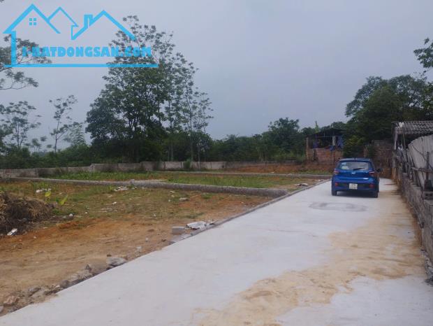 HOT !!! SỞ HỮU NGAY LÔ ĐẤT ĐẸP - GIÁ SIÊU ĐẦU TƯ - Vị Trí Đắc Địa Tại Thôn Thú Trung, Xã - 2
