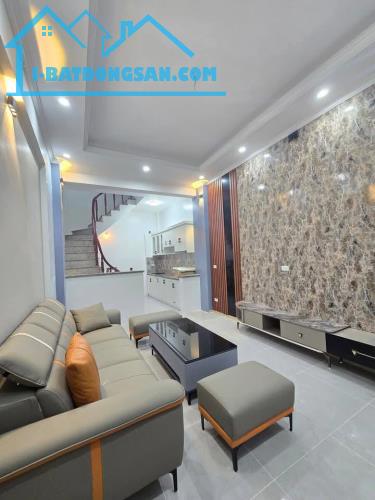 Nhà Đẹp Gần Đường Ô Tô, Vĩnh Hưng, Hoàng Mai 30m, 5 tầng, mt 3.5m, giá 6.5 tỷ. - 2