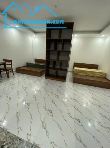 Nhà mới, đẹp – Dòng tiền – 16PKK. Đội Cấn, Ba Đình. 102mx7; MT 7m; Giá 26.5 tỷ GÀ ĐẺ TRỨNG - 3