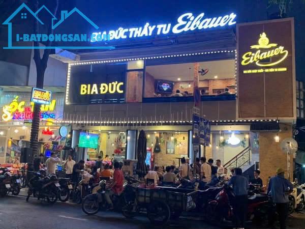 SANG QUÁN NHẬU BIA ĐỨC – HOẠT ĐỘNG 10 NĂM – MẶT TIỀN TRƯỜNG SA, QUẬN 3 - 3