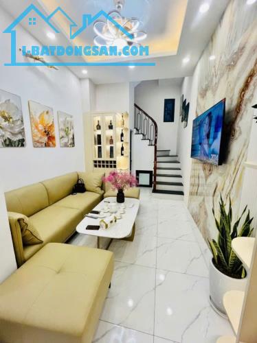 NHÀ ĐẸP HOÀNG MAI - FULL NỘI THẤT XỊN XÒ - THIẾT KẾ HIỆN ĐẠI - CÔNG NĂNG ĐẦY ĐỦ - Ở SƯỚNG
