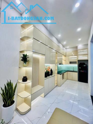 NHÀ ĐẸP HOÀNG MAI - FULL NỘI THẤT XỊN XÒ - THIẾT KẾ HIỆN ĐẠI - CÔNG NĂNG ĐẦY ĐỦ - Ở SƯỚNG - 1