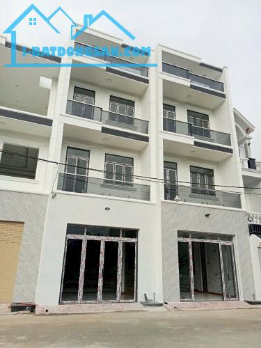Nhà sổ riêng hoàn công mới xây 2 lầu 1 trệt 5.8 tỷ/100m1 - 3