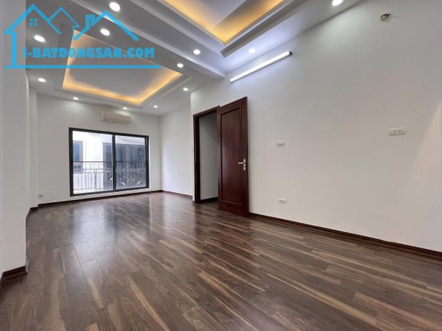🏠 BÁN NHÀ PHỐ TRẠM - LONG BIÊN | 45M² x 5 TẦNG - NGÕ RỘNG Ô TÔ QUA NHÀ | GIÁ CHỈ 7.8 TỶ - 2