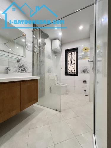 🏠 BÁN NHÀ PHỐ TRẠM - LONG BIÊN | 45M² x 5 TẦNG - NGÕ RỘNG Ô TÔ QUA NHÀ | GIÁ CHỈ 7.8 TỶ - 3
