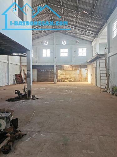 Bán nhà xưởng Tân Xuân 2 678m thổ cư chỉ 18.5 tỷ Xã Tân Xuân Huyện Hóc Môn - 3