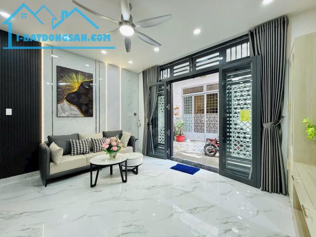 🔥🔥CHÀO BÁN SIÊU PHẨM ĐẸP TUYỆT, CÓ PHÒNG NGỦ DƯỚI TRỆT - ĐƯỜNG CÂY TRÂM - GÒ VẤP - 4