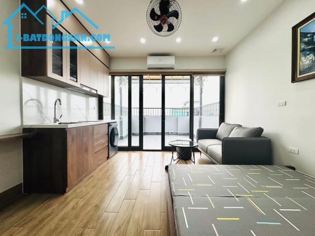 CHDV: VƯƠNG THỪA VŨ -THANH XUÂN. +DT:79M X 7T X 4M.MT. + - 1