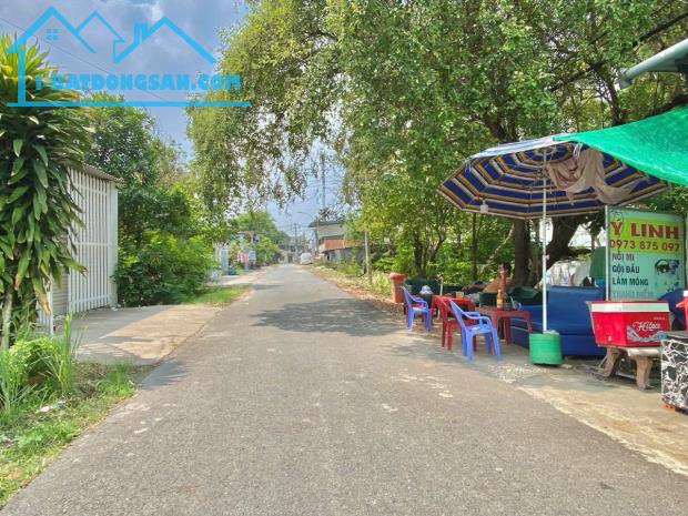 HẠ GIÁ BÁN GẤP !! Đất khu Việt Kiều xã Tân Thông Hội - Củ Chi 174M2 - 2
